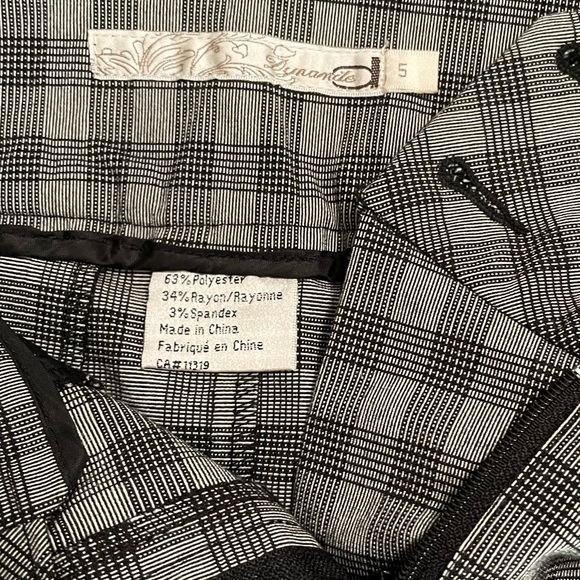 Vintage Dynamite plaid miniskirt - Picture 3 of 5